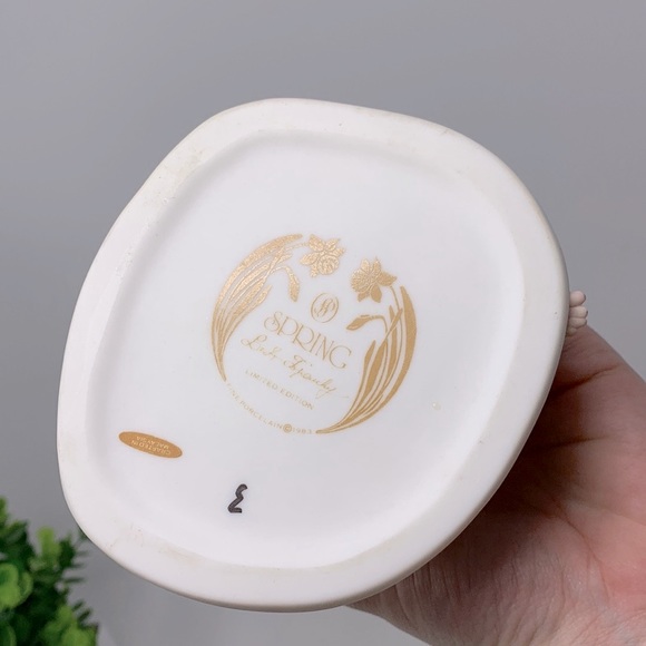 Vintage Laszlo Ispanky Figurine SPRING Lady Girl Four Seasons Porcelain Fairy - Picture 6 of 9